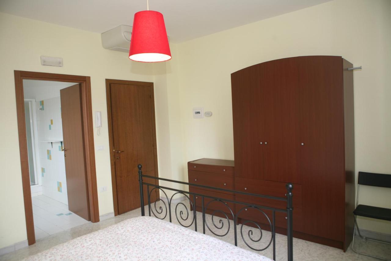 B&B La Collina Degli Ulivi Civitella Del Tronto Bilik gambar